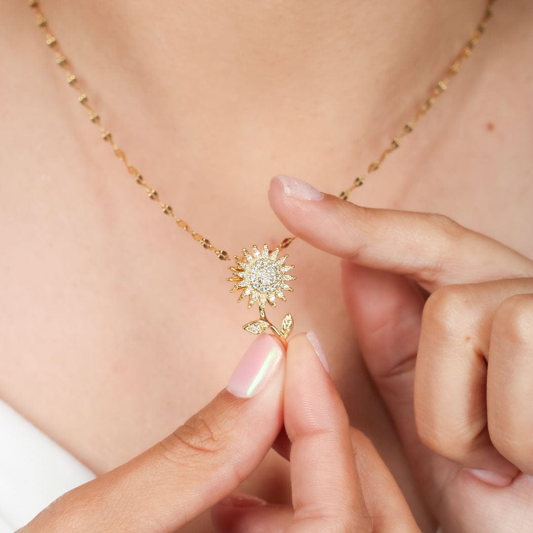 🌻 Collar Giratorio de Girasol en Acero Inoxidable (Sin cofre, incluye caja de regalo)
